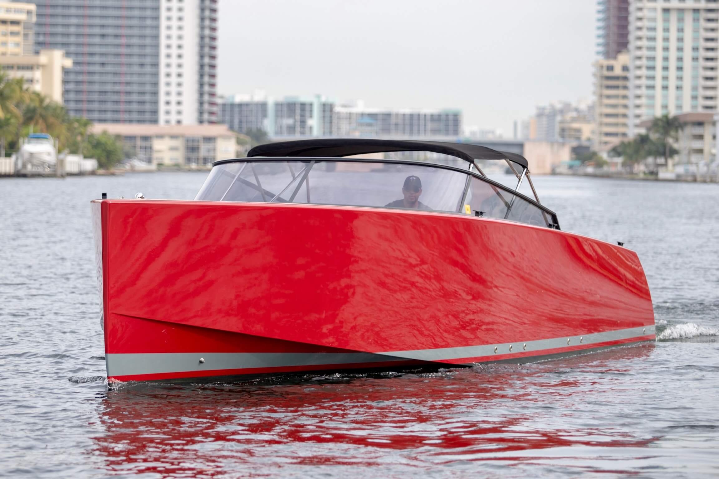 40′ Vandutch Red Sport Yacht