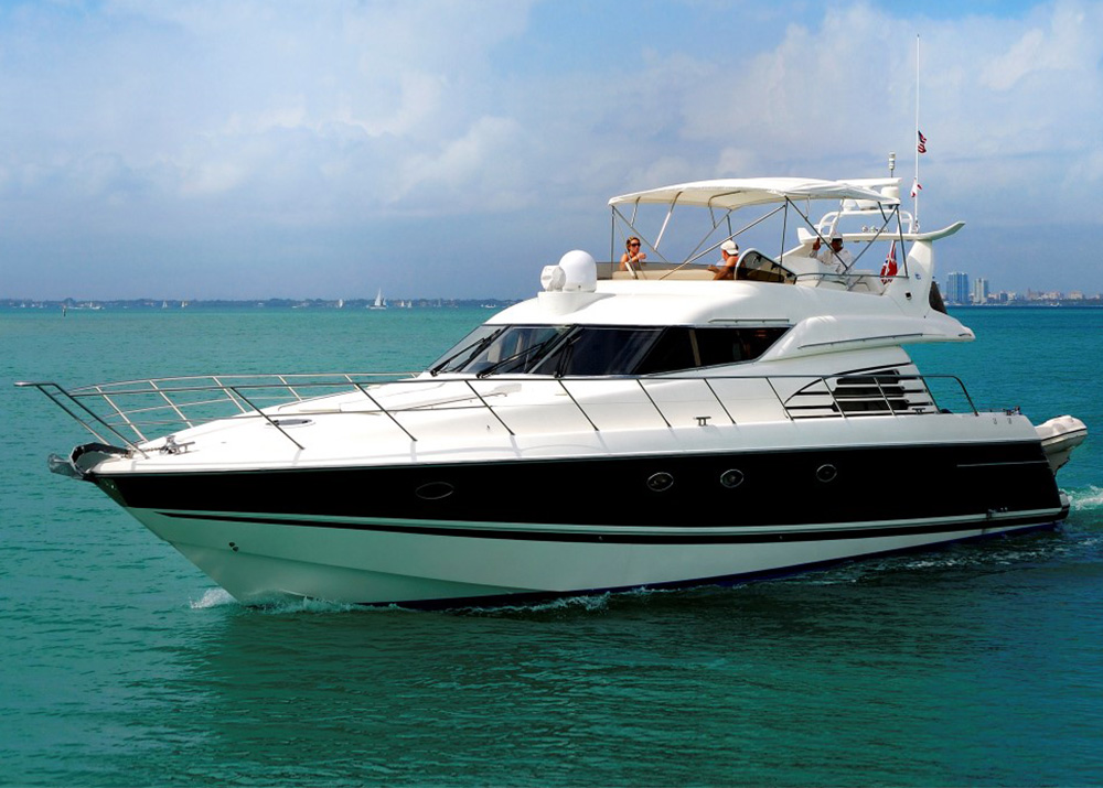 motor yacht charters florida
