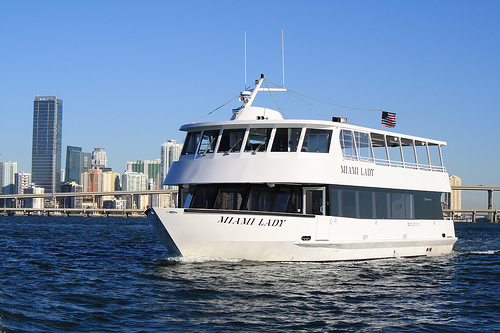 74ft Miami Lady Luxury Yacht